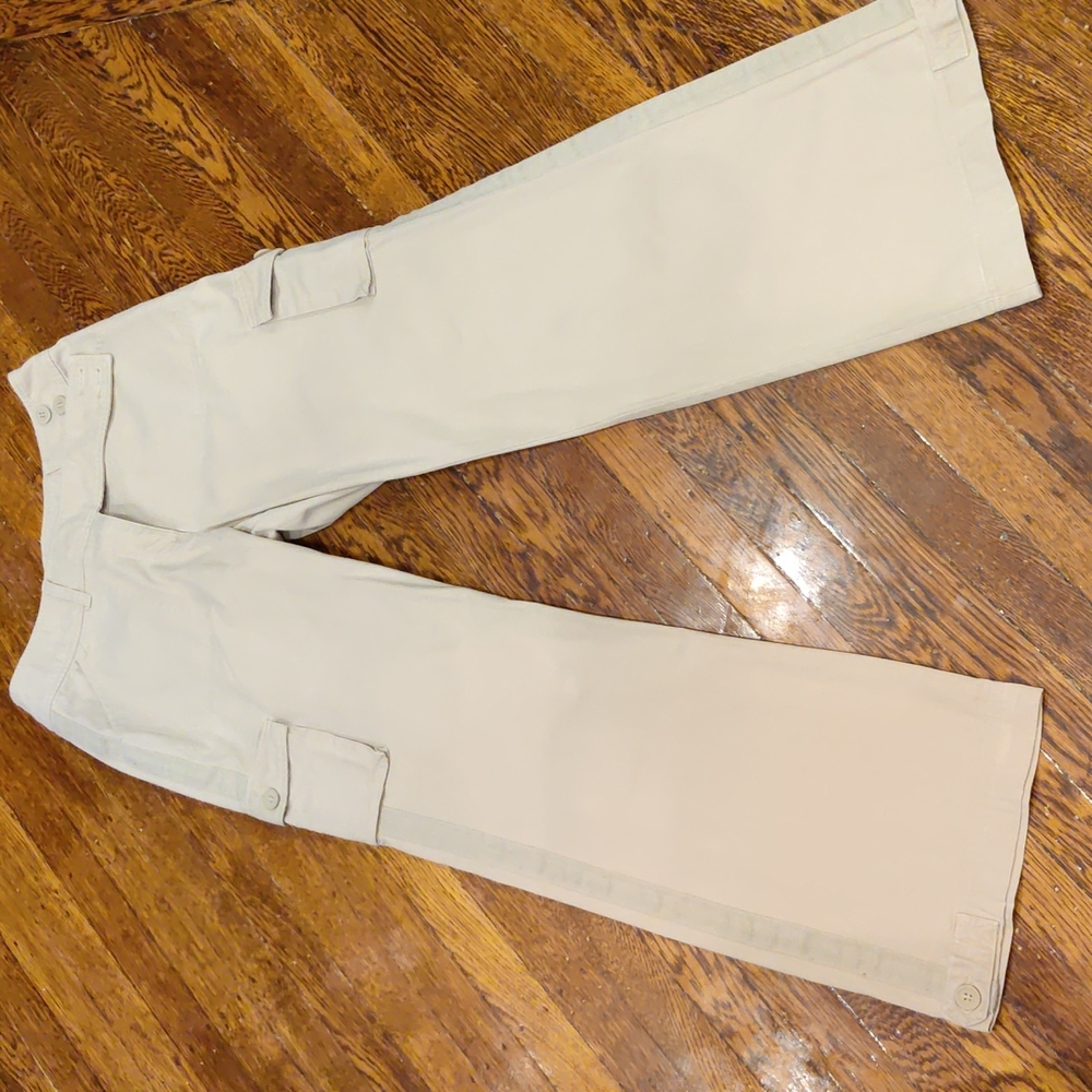 New York & Company Khaki Color Pants Size 8